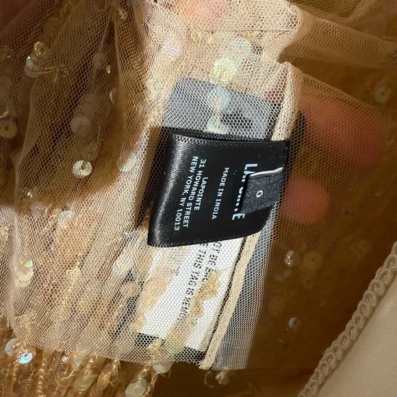 Elegant Gold Sequin Crop Top - Picture 11 of 13